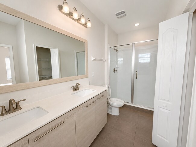 Photo - Expansive 6-Bed, 6.5-Bath on Angela's Avenue – Your Perfect Haines City Haven!
