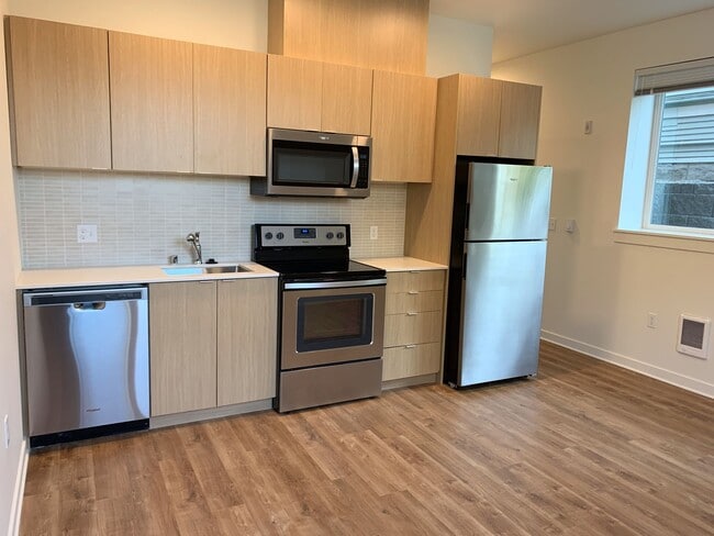 Photo - Modern One-Bedroom in the Heart of Wallingford!!! Unit G13