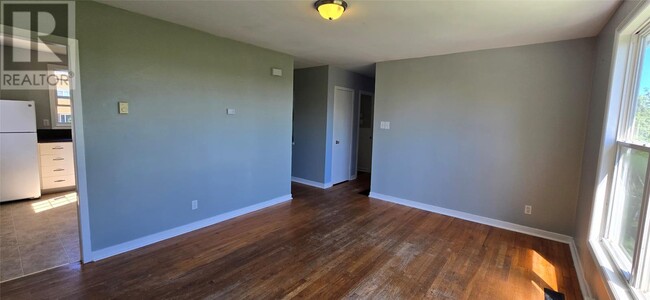 Photo - 43 Eastaff St