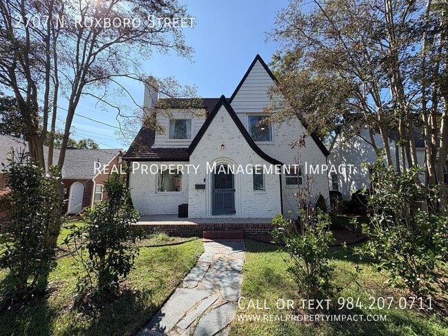 2707 N Roxboro St