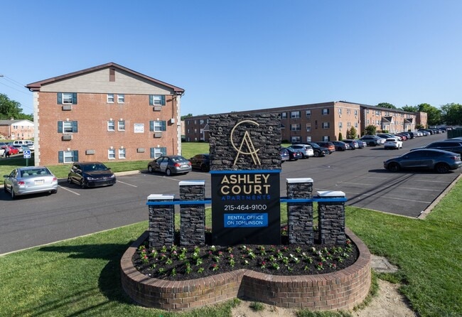 Photo - Ashley Court Apartments