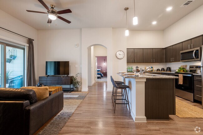 2HAB, 2BA - 980 ft²