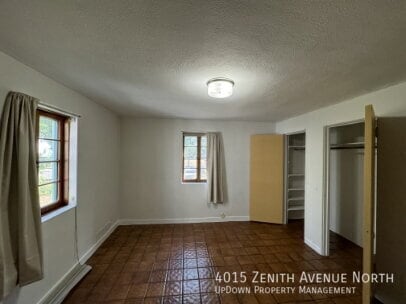 Photo - 4015 Zenith Ave N