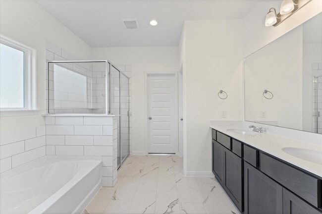 Photo - 11824 Whirlaway Dr