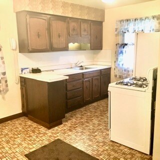 Photo - 5207 E 115th St