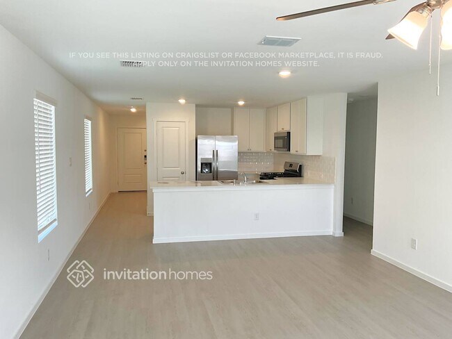 Photo - 1410 Merlin Blf St