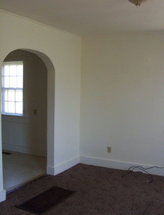 Photo - Cozy 2 bedroom house in middle of Springfi...