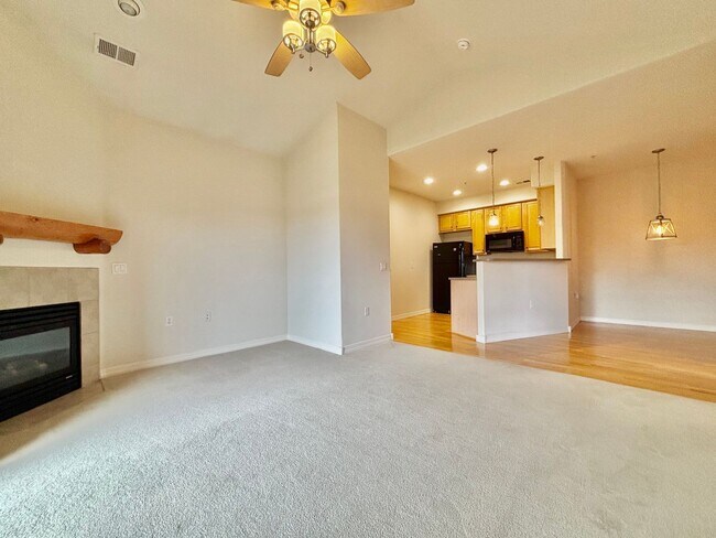 Elevated 2 Bed 2 Bath Haven in Central For... - Elevated 2 Bed 2 Bath Haven in Central For... House