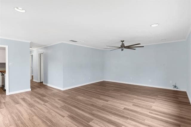 Photo - 907 W Bridge St