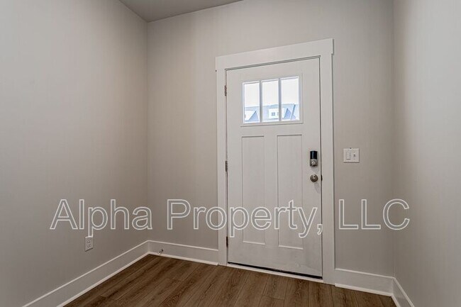 Photo - Hickory Heights