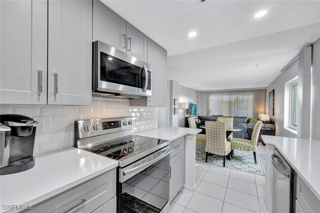 Photo - 1300 Gulf Shore Blvd N Unit 407