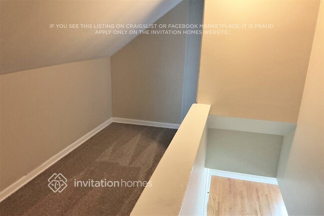 Photo - 4N157 7th Ave