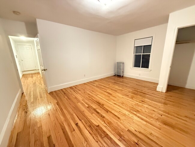 Photo - 450 Salem St