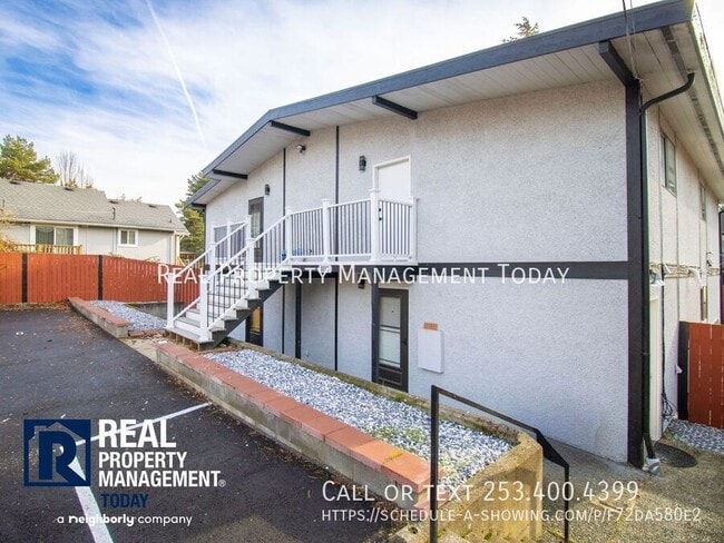 Photo - 1111 SW 148th St Unit 1