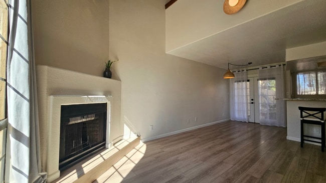 Photo - 1025 E Highland Ave