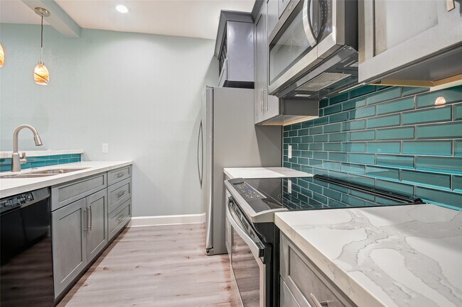 Photo - 18809 Egret Bay Blvd Unit 112