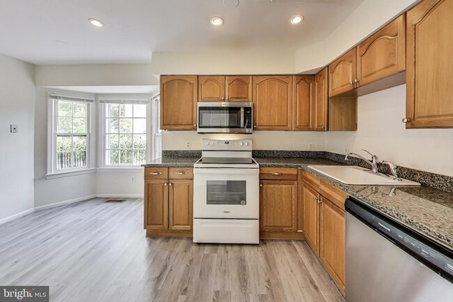 Photo - 10323 Snowpine Way