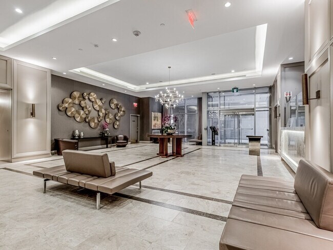 Photo - 116 Yorkville Ave Unité SI ID1494686P