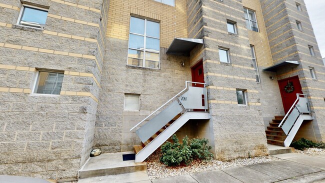 Photo - 2061 Atherton Heights Ln