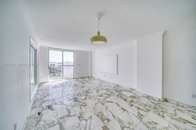 Photo - 7933 West Dr Unit 817