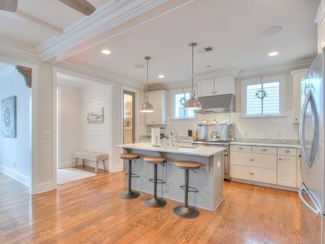 Building Photo - 118 Jamison Station Ln