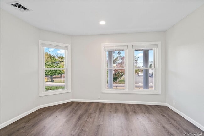 Photo - 7 Pulaski Rd Unit 3