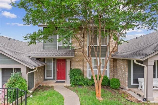 Photo - 1015 E Yager Ln Condo Unit 157