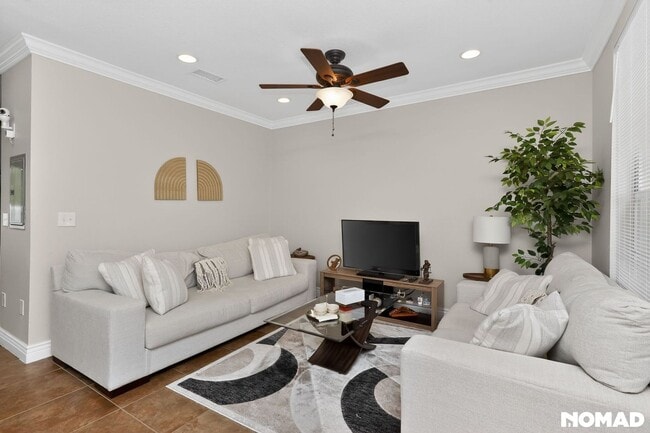 Photo - 1417 Lyonshire Dr