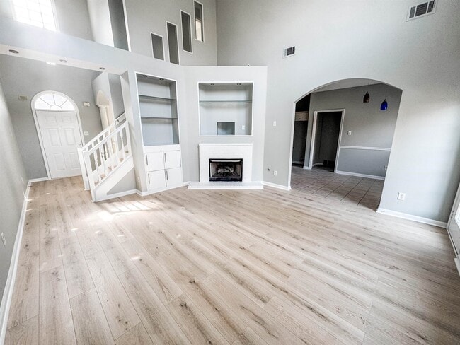 Photo - 9288 S Fairmont Cir