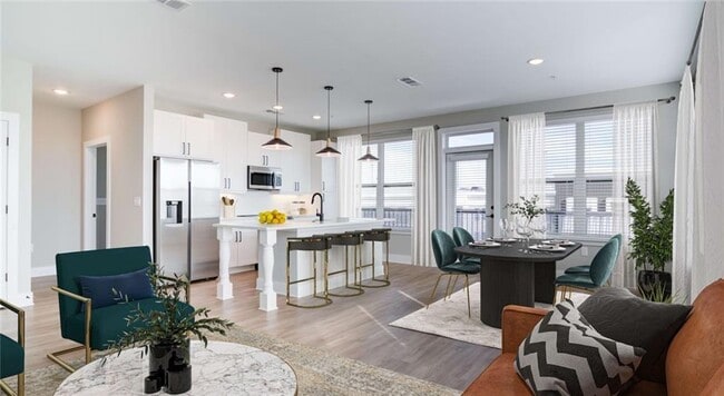 Photo - 230 M.L.K. Jr Dr SE Unit C1B