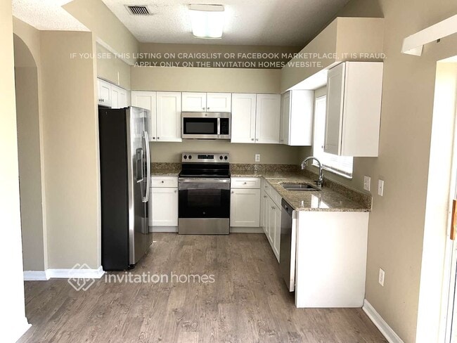 Photo - 13220 Pike Lake Dr