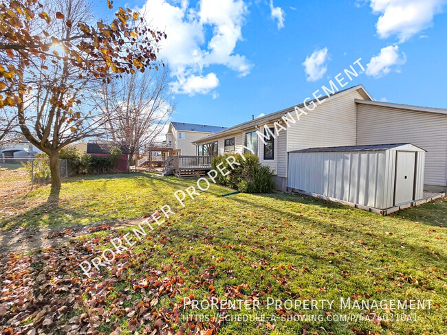 Photo - 1604 N 2615 W