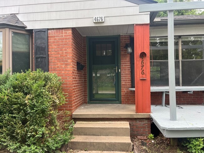Photo - Charming 1950's midtown bungalow near 41st and Peoria
