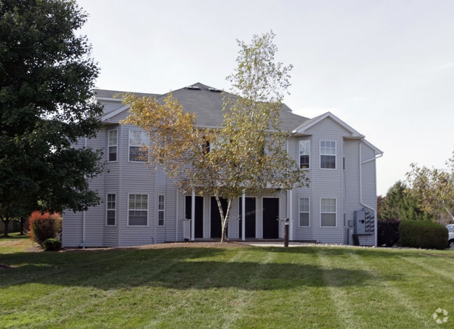 Crestmont Village, LLC