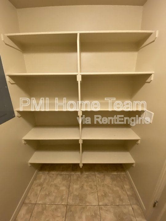 Photo - 2510 Charleston Ave