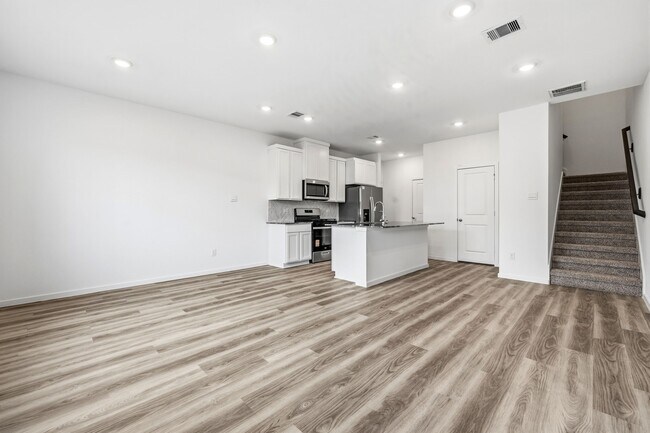 Photo - 17818 Delmar Hts Ln