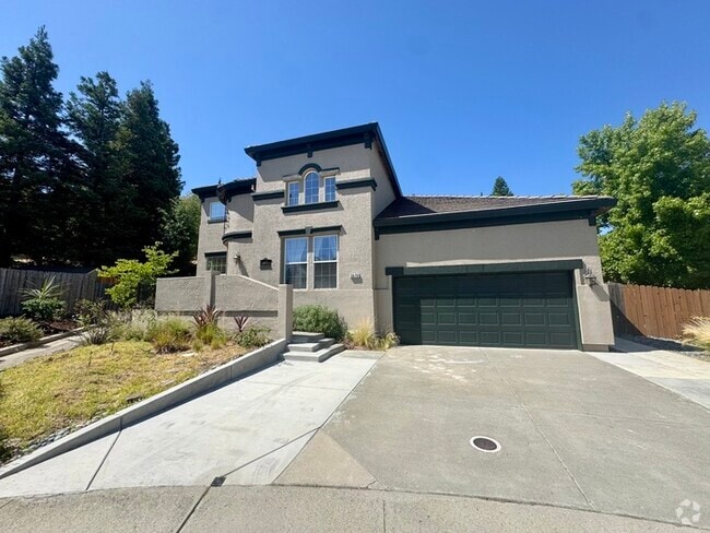 Building Photo - Beautiful large 4 bedroom home in rocklin!