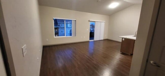 Building Photo - 2 bedroom in Caldwell ID 83605 Rental