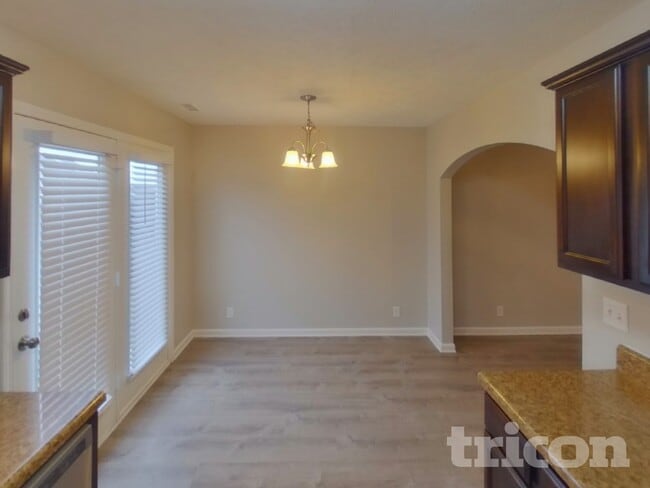 Photo - 1938 Falsetto Ln