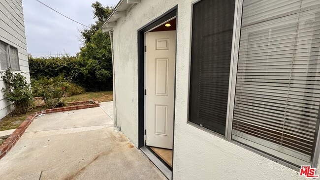 Photo - 410 N Frederic St