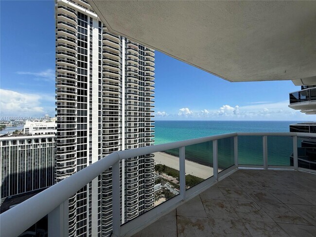 Photo - 4775 Collins Ave Unit 2507