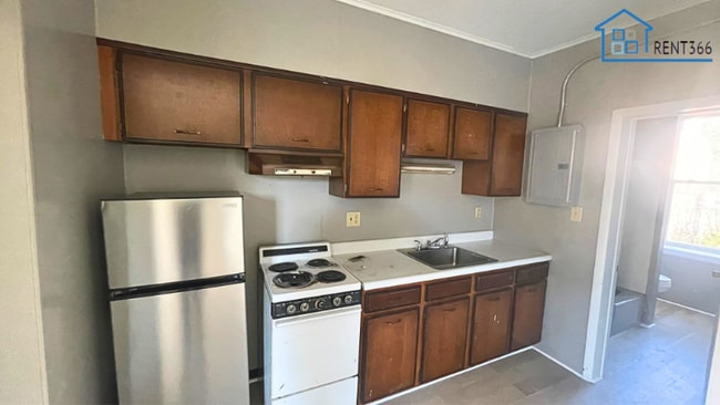 Photo - 101 N George St Unidad 3