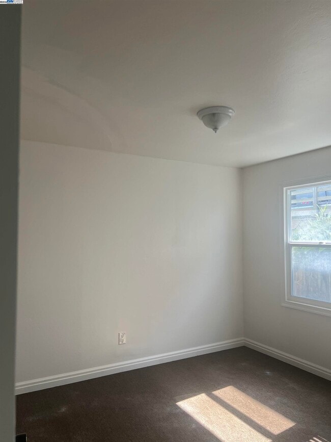 Photo - 1610 Chanslor Ave