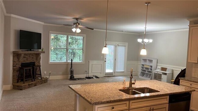 Photo - 4085 Huron Dr