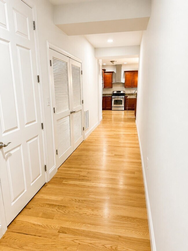 Photo - 7008 Madison St Unit 402