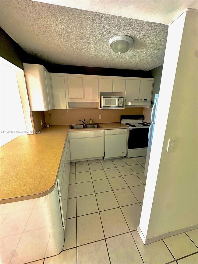 Photo - 1228 West Ave Unit 1109