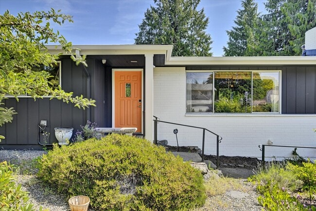 Photo - 10075 SE 213th Pl House