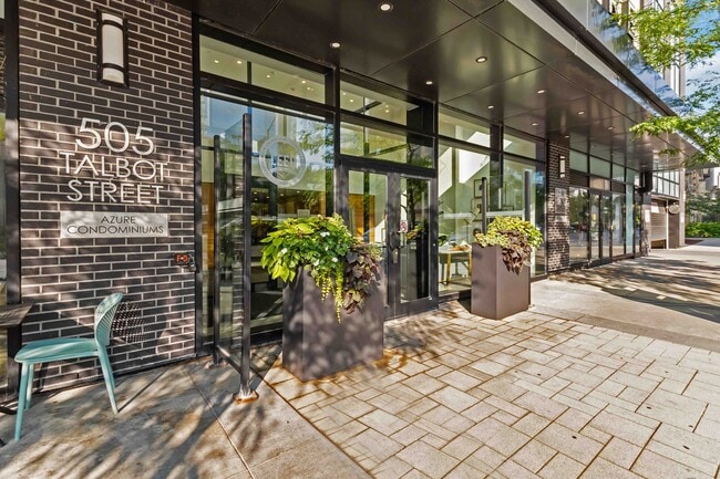 Building Photo - AZURE Luxury Condo Living * Downtown* 2 Be... Unit 1001