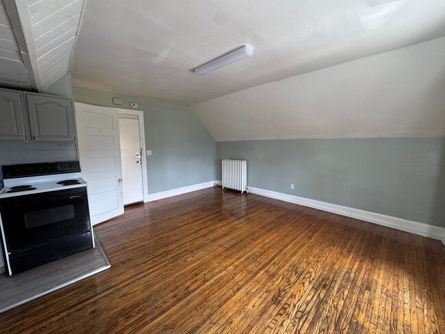Photo - 428 W Bancroft St Unit 5