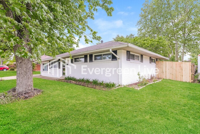Photo - 5512 Shady Oak St